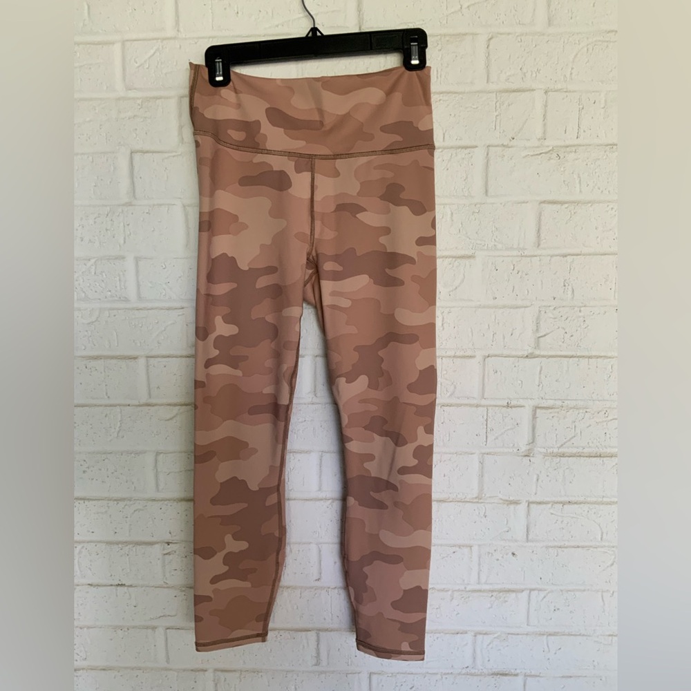 Fabletics Women’s Brown Camo Leggings